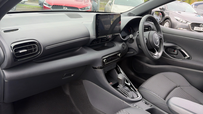 Mazda 2 Hybrid 1.5i Hybrid Homura 5dr CVT Hybrid Hatchback - Image 9